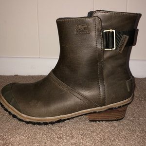 Sorel Women’s Winter/Rain Boot SZ 9
